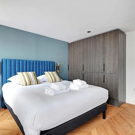 Apartmán Exceptional - 4br-10p - Opera